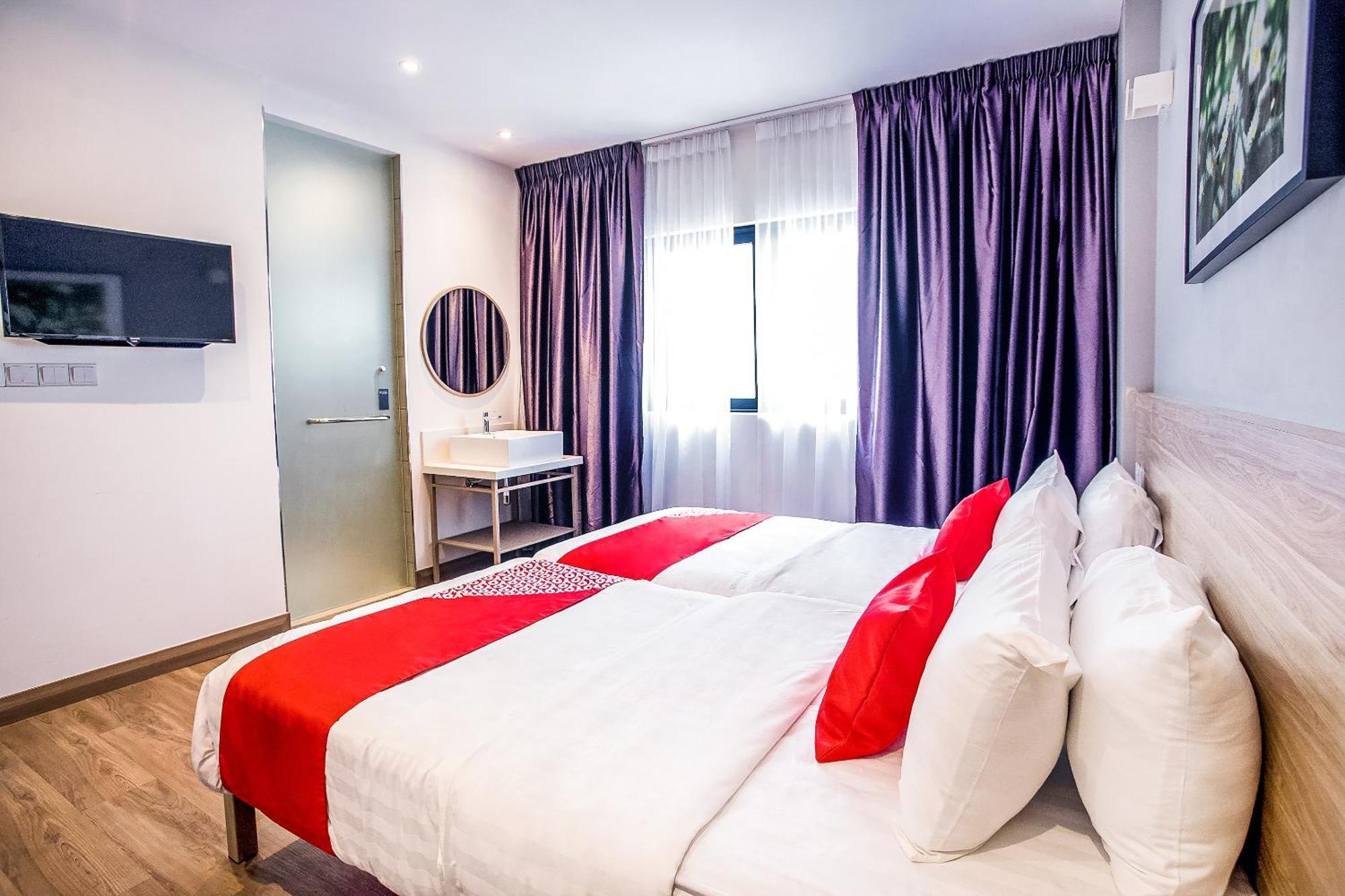Hotel Oyo 89576 Mokka 2*
